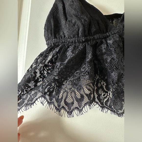 Urban Outfitters, Out From Under, Women’s Black Lace Bralette Top. Size S - Picture 2 of 4